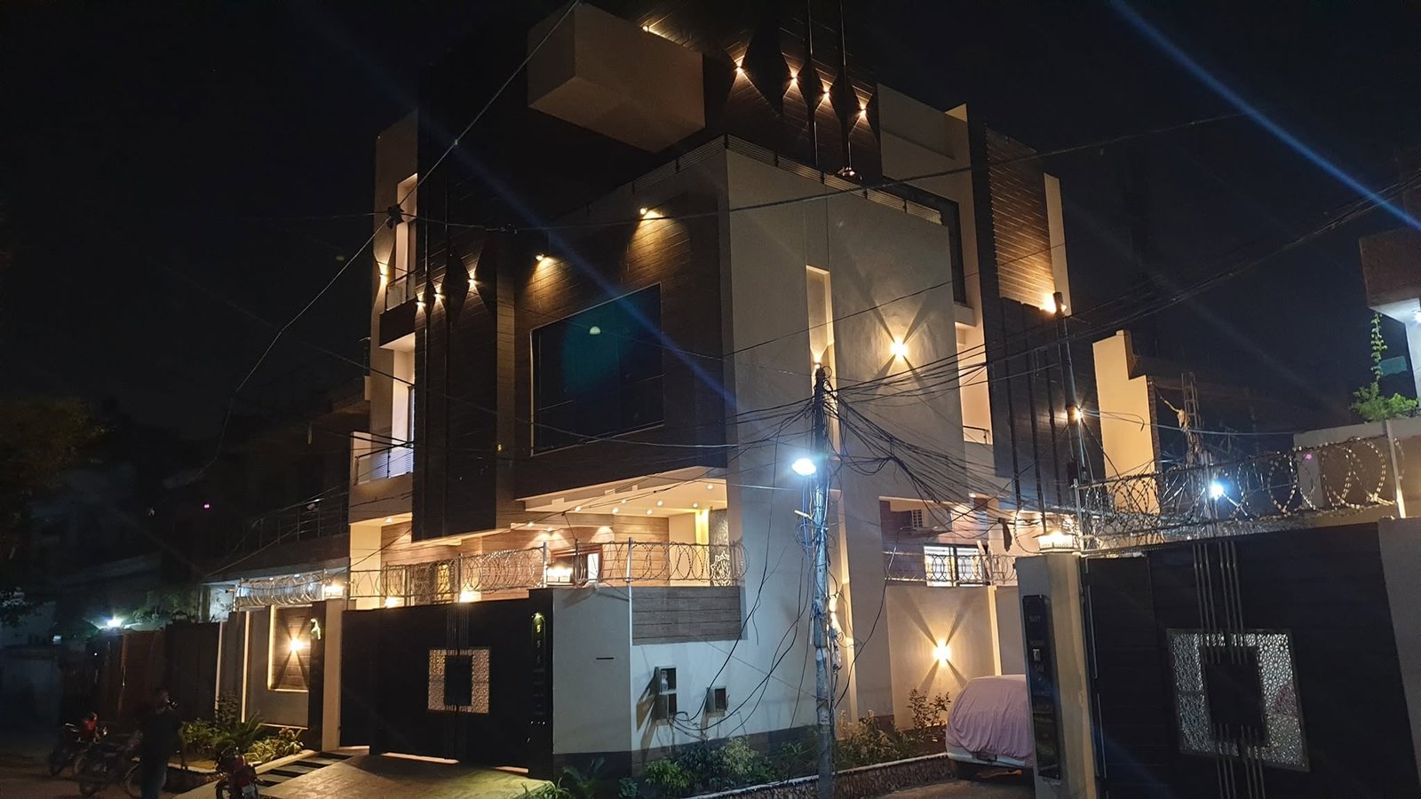 555 IT Lahore