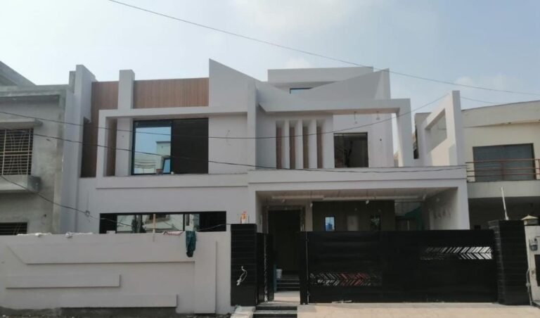 7 , E Block , Punjab Society , Lahore