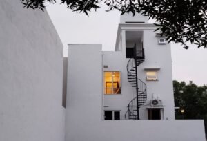 863 10 Marla Constructed House in Lake City Lahore