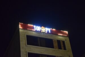 Toppy Pizza Nishtar Commercial Bahria Town Lahore