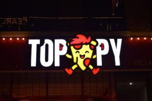 Toppy Pizza Nishtar Commercial Bahria Town Lahore
