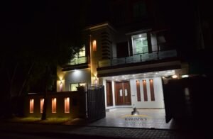 179 overcs B Bahria Town Lahore 10 Marla