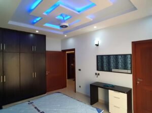 273 Overcs A 10 Marla Bahria Town Lahore