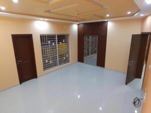 462 Gulbahar 10 Marla Bahria Town Lahore